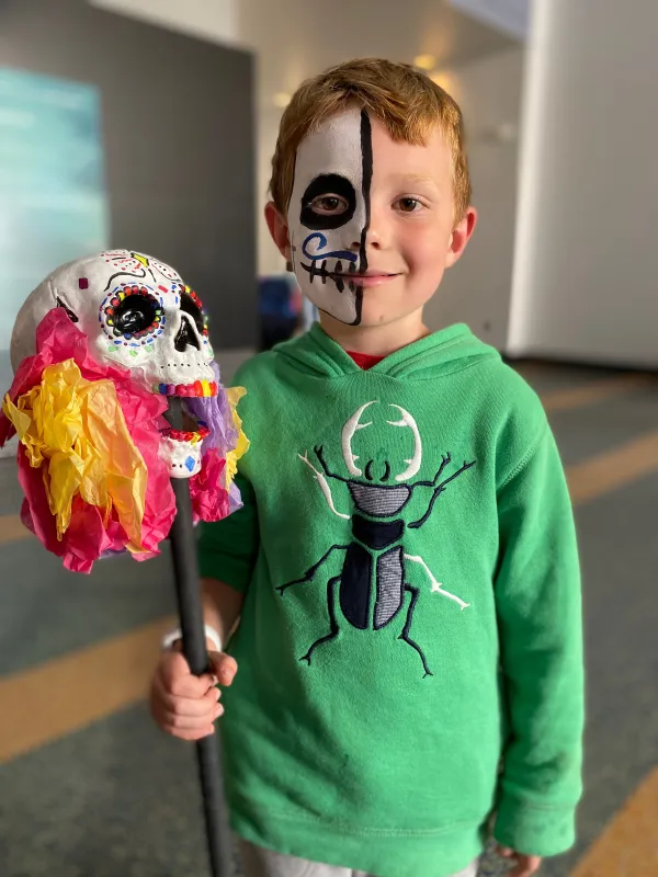 Child dressed up for the procession